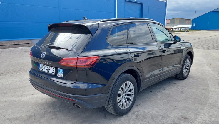 Volkswagen Touareg cena 125000 przebieg: 279000, rok produkcji 2018 z Żerków małe 92